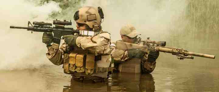 How much does a Navy SEAL make?